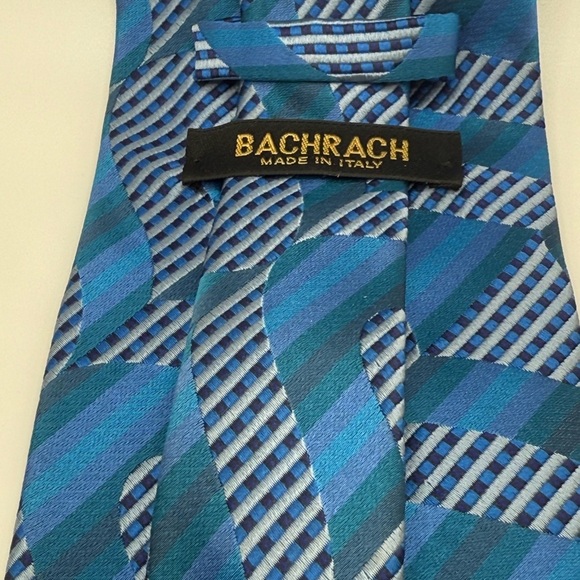 Bachrach Blue and Teal Geometric Tie made in Italy 100% Silk - Picture 3 of 5